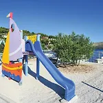 Apartment Amazing In With Wifi Poljica (Trogir)